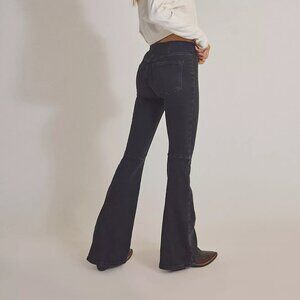 Free People Pull On Style Flare Jean Pants Size 25 Black Stretch Boho 70’s
